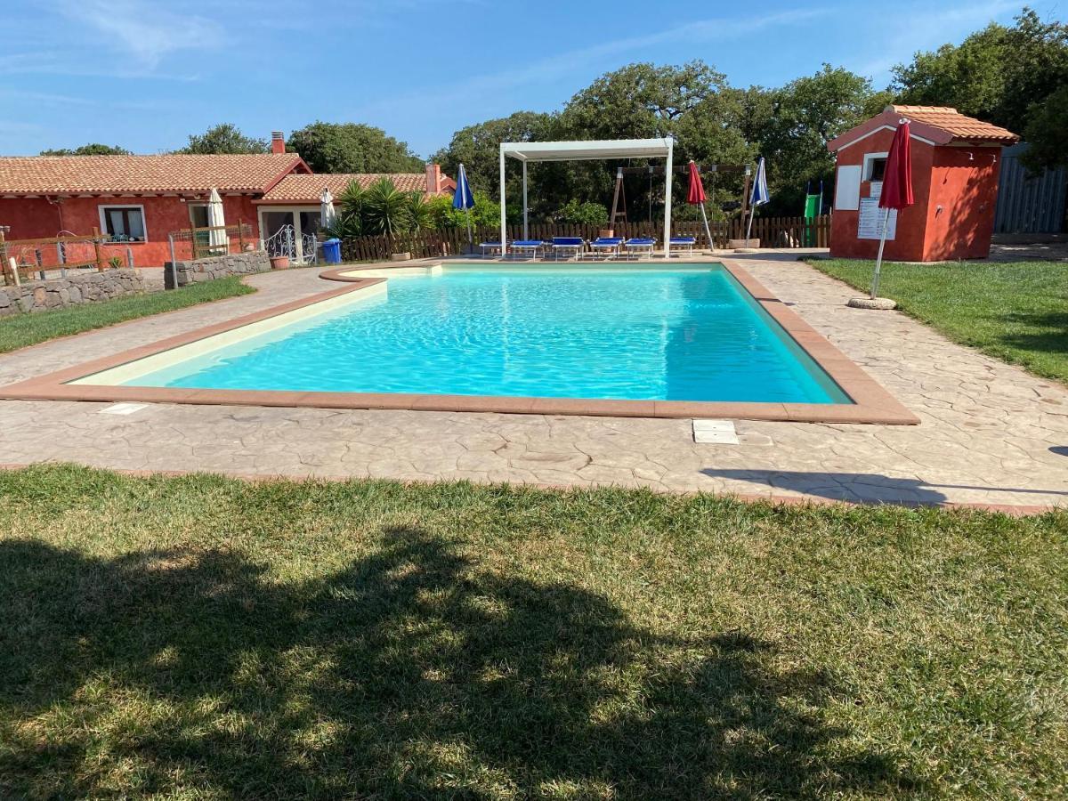 Agriturismo Abbalughente Sindia Eksteriør billede