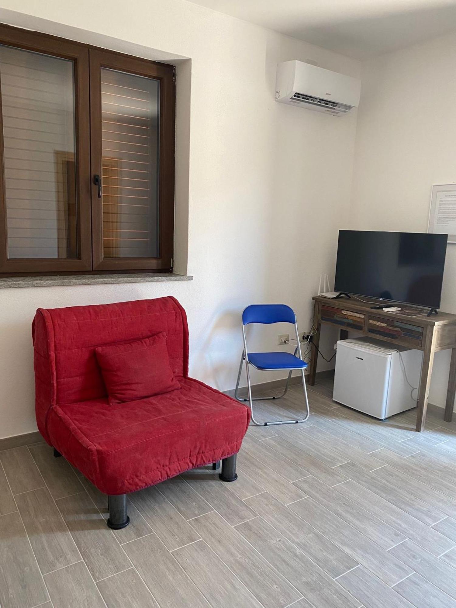 Agriturismo Abbalughente Sindia Eksteriør billede